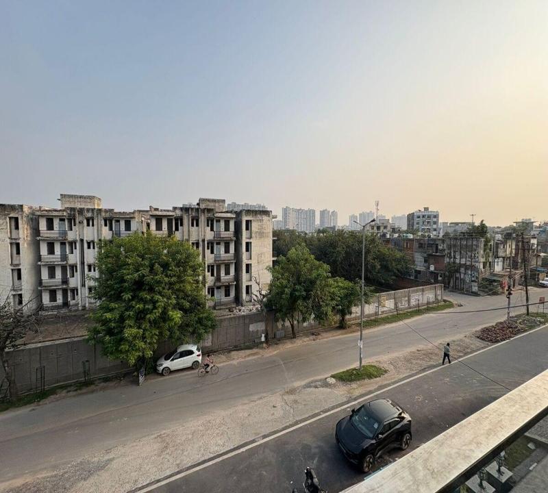 Radiant Blu Hotel image