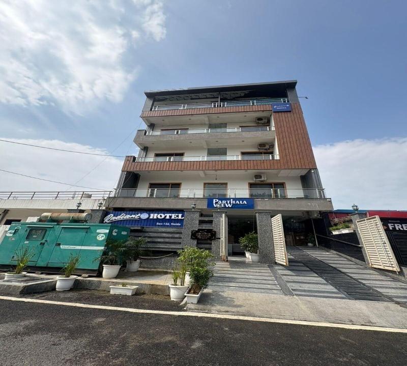 Radiant Blu Hotel image