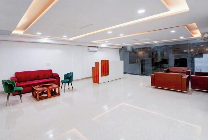 Radiant Blu Hotel image