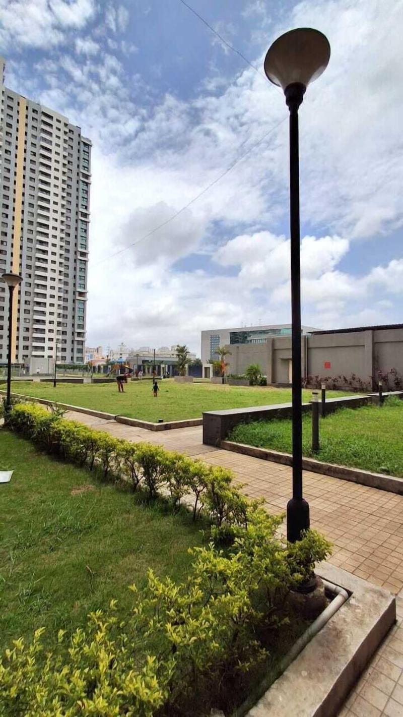 1 Bhk Entre Apart Blue Ridge image