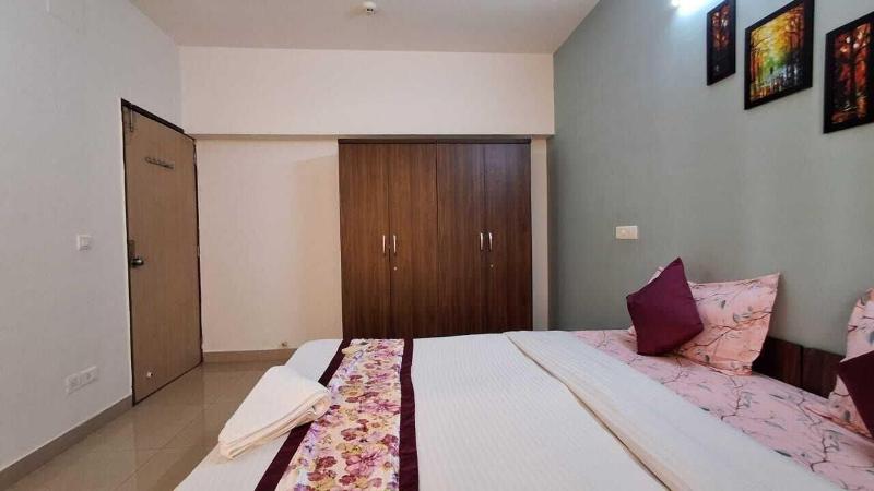 1 Bhk Entre Apart Blue Ridge image