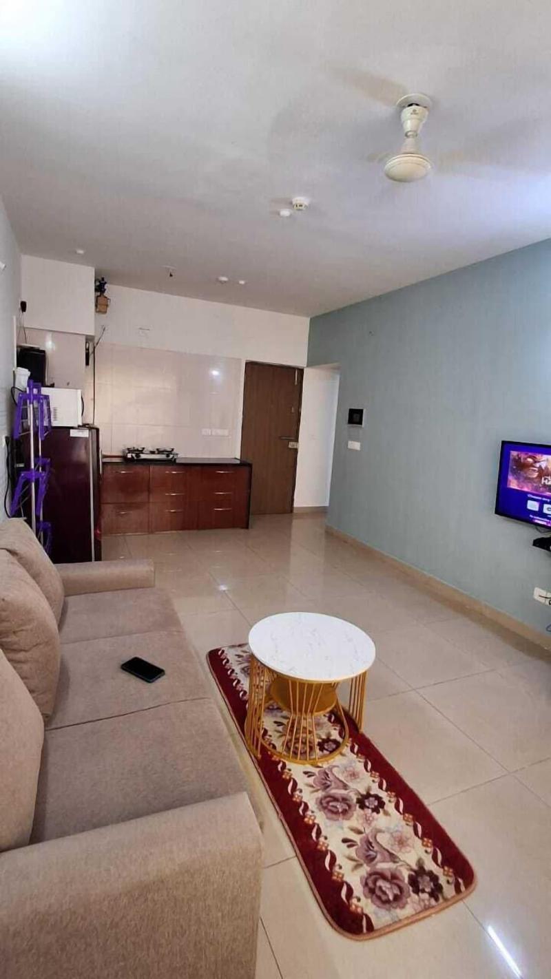1 Bhk Entre Apart Blue Ridge image