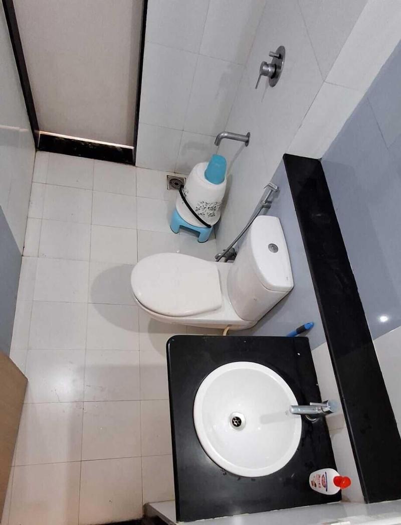 1 Bhk Entre Apart Blue Ridge image