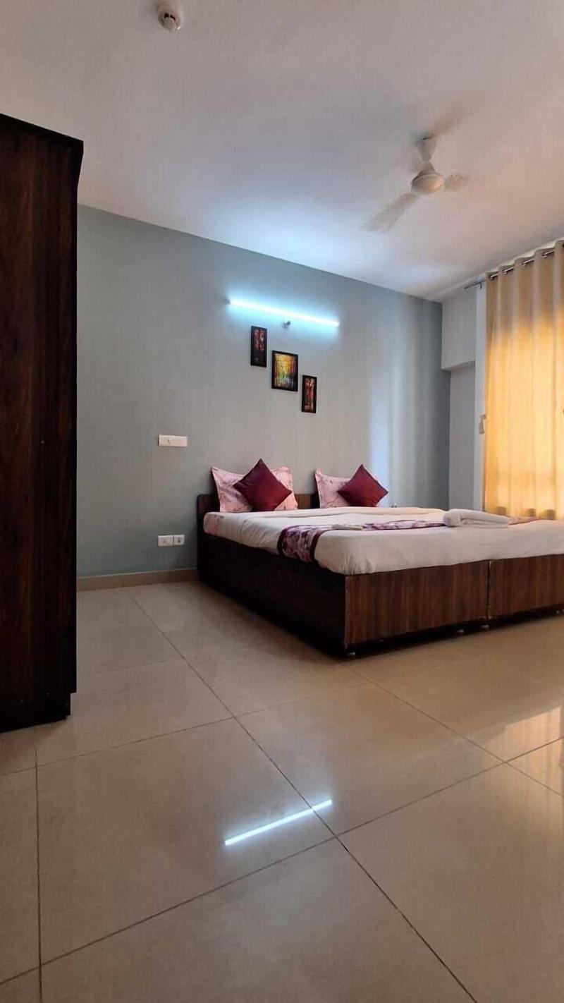 1 Bhk Entre Apart Blue Ridge image