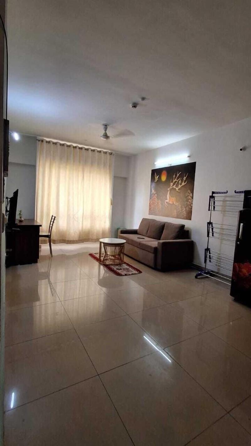 1 Bhk Entre Apart Blue Ridge image