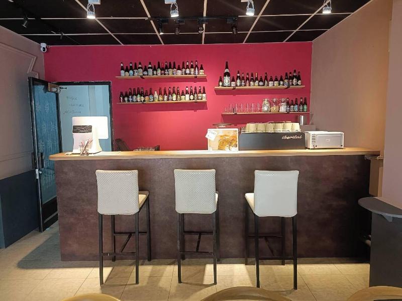Daniel Cafe image
