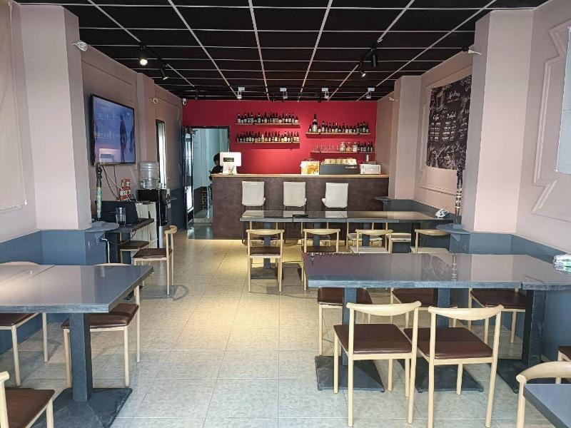 Daniel Cafe image