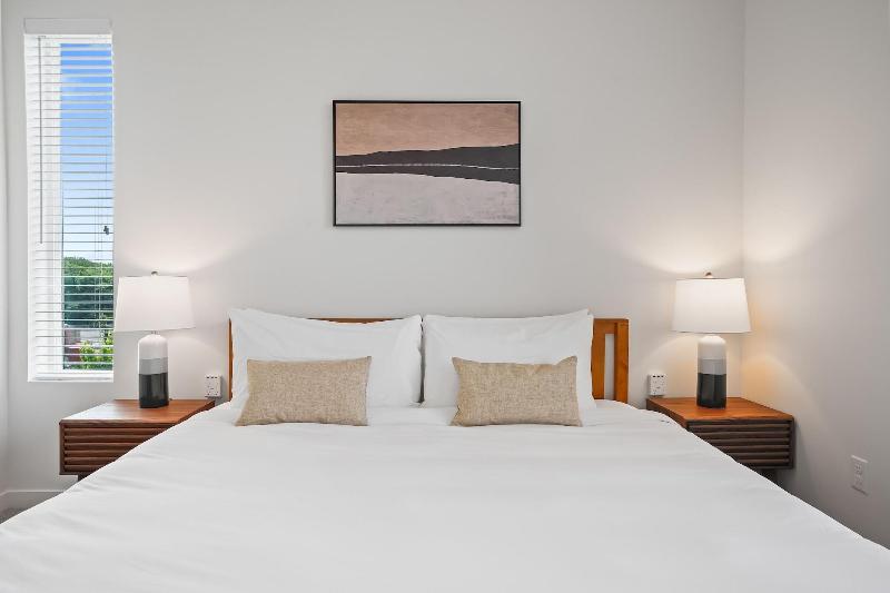 Kasa At Cortland On The River Boise image