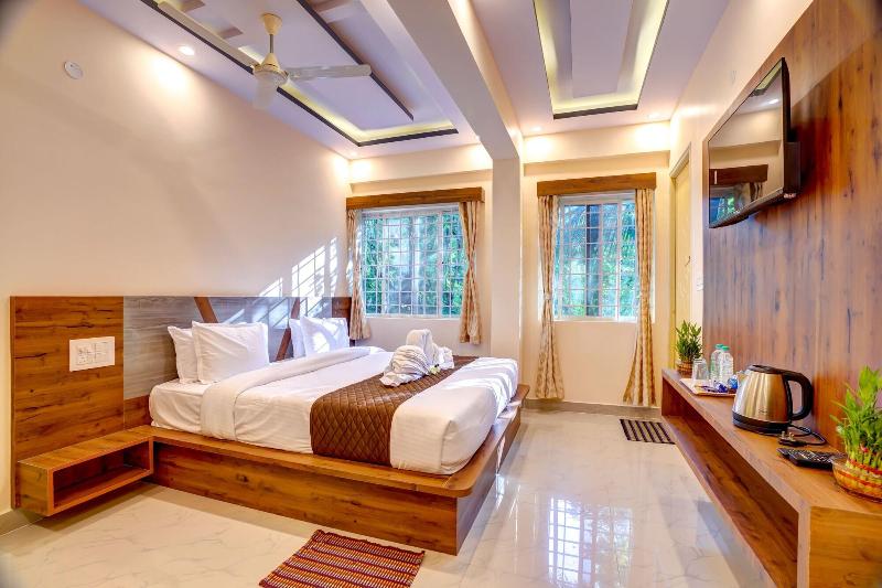 Skylight Inn image