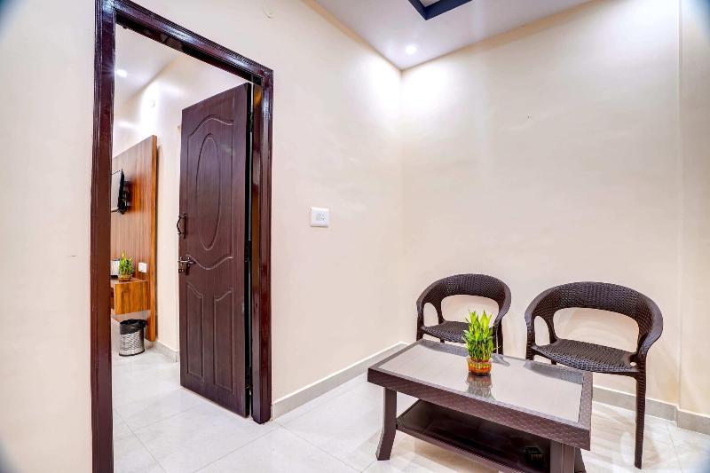 Skylight Inn image