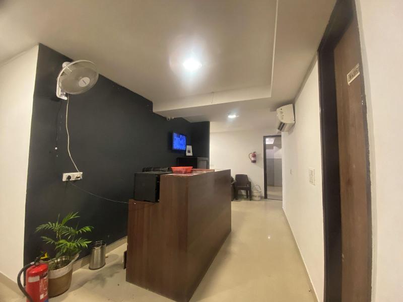 Hotel Golden Plam Tilak Nagar Market image