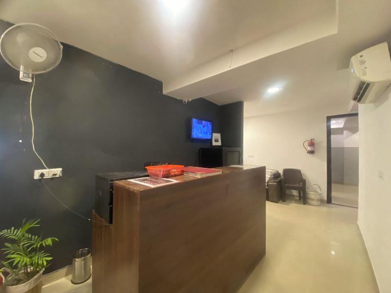 Hotel Golden Plam Tilak Nagar Market image