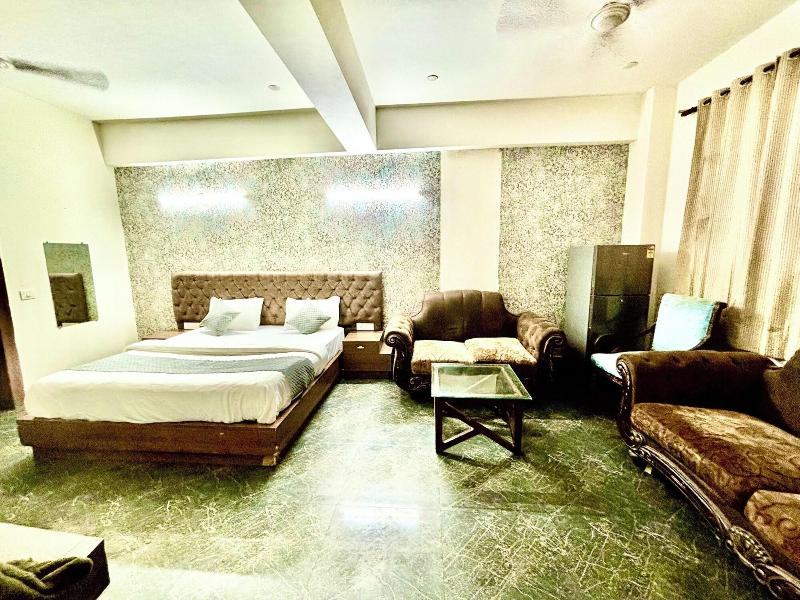 Hotel Pushpanjali image