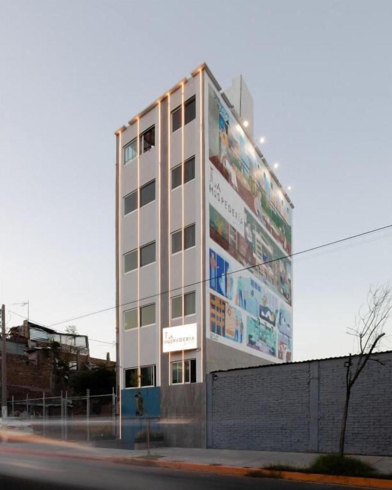 La Hospedera A Lea N