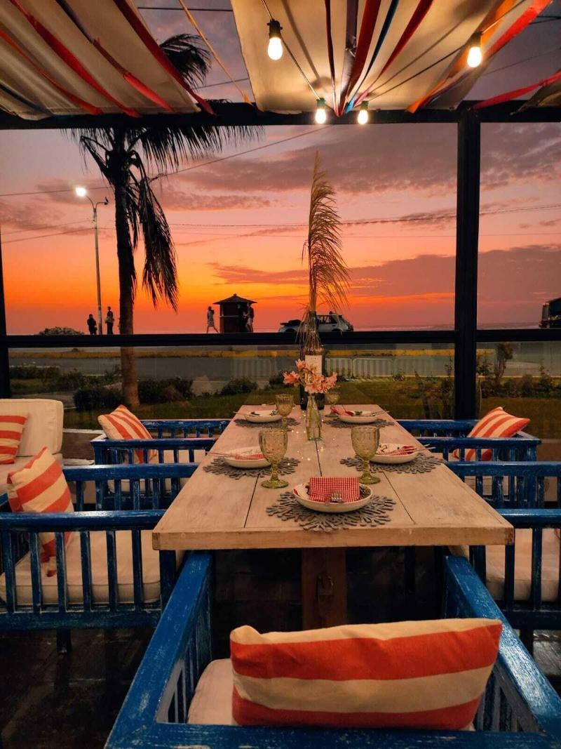 Club Colonial image