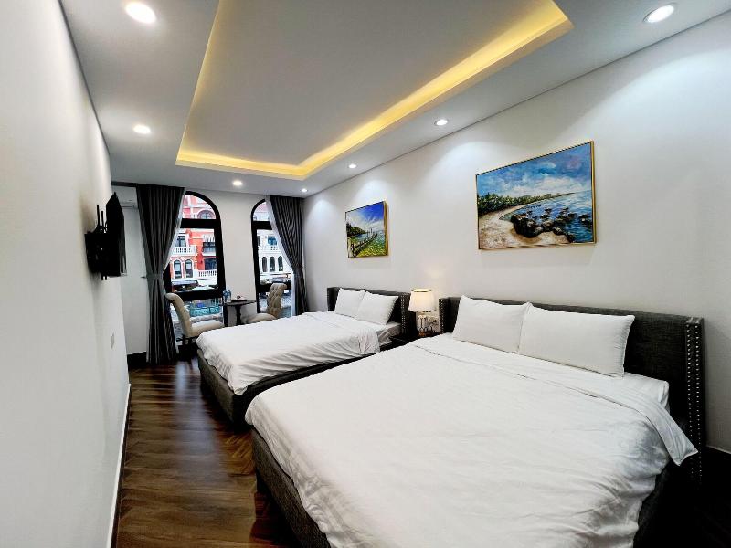 Legacy Grand World Phu Quoc Hotel image