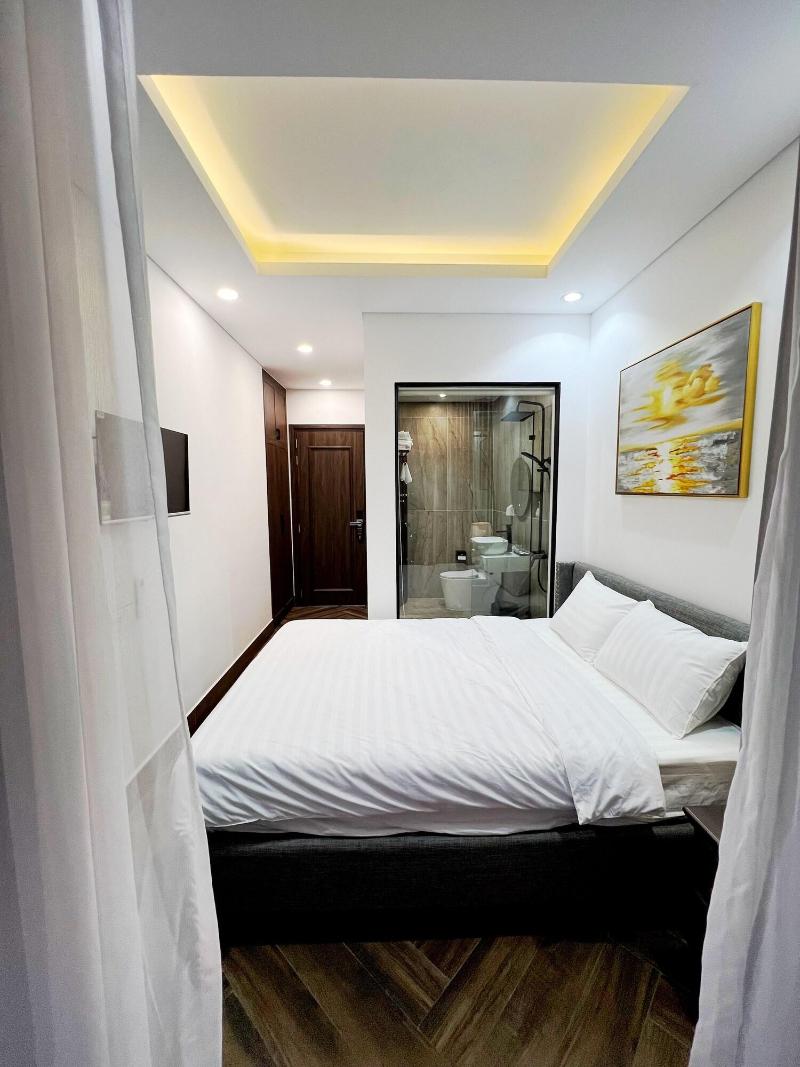 Legacy Grand World Phu Quoc Hotel image