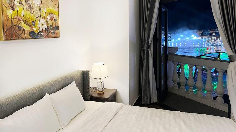 Legacy Grand World Phu Quoc Hotel image