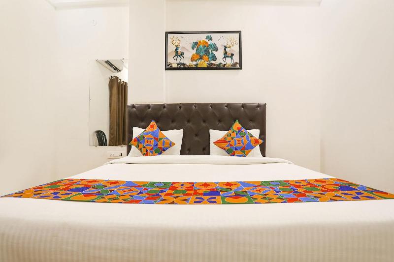 Fabhotel Runway Inn image