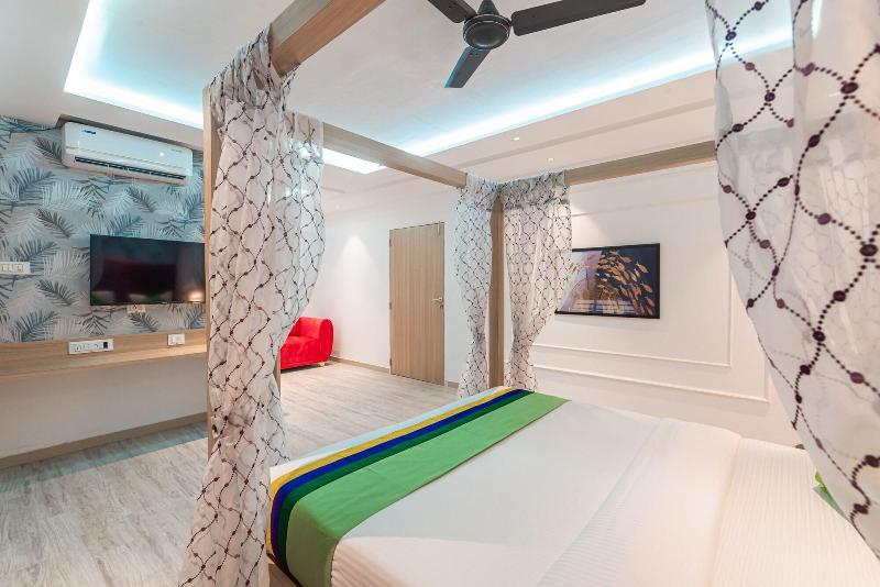 Treebo Cocostay Hadapsar image
