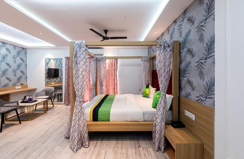 Treebo Cocostay Hadapsar image