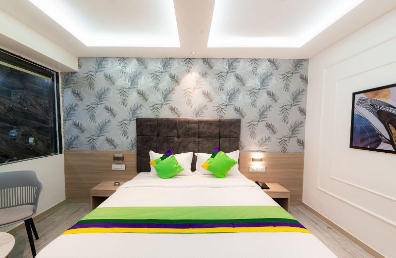 Treebo Cocostay Hadapsar image