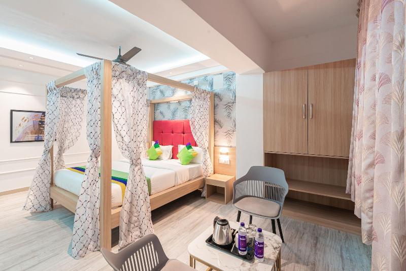 Treebo Cocostay Hadapsar image
