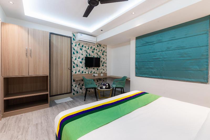 Treebo Cocostay Hadapsar image