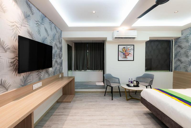 Treebo Cocostay Hadapsar image