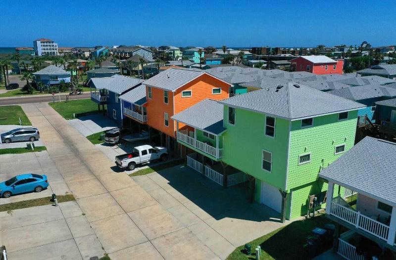 Reel Life Dreams By Avantstay Pool Near Beach — photo 4