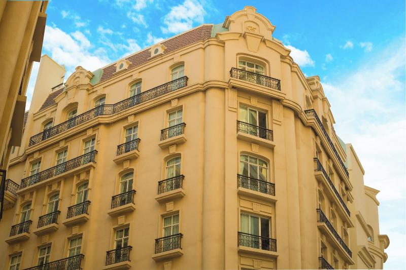 Try Residence The Elysa E Koh Pich image