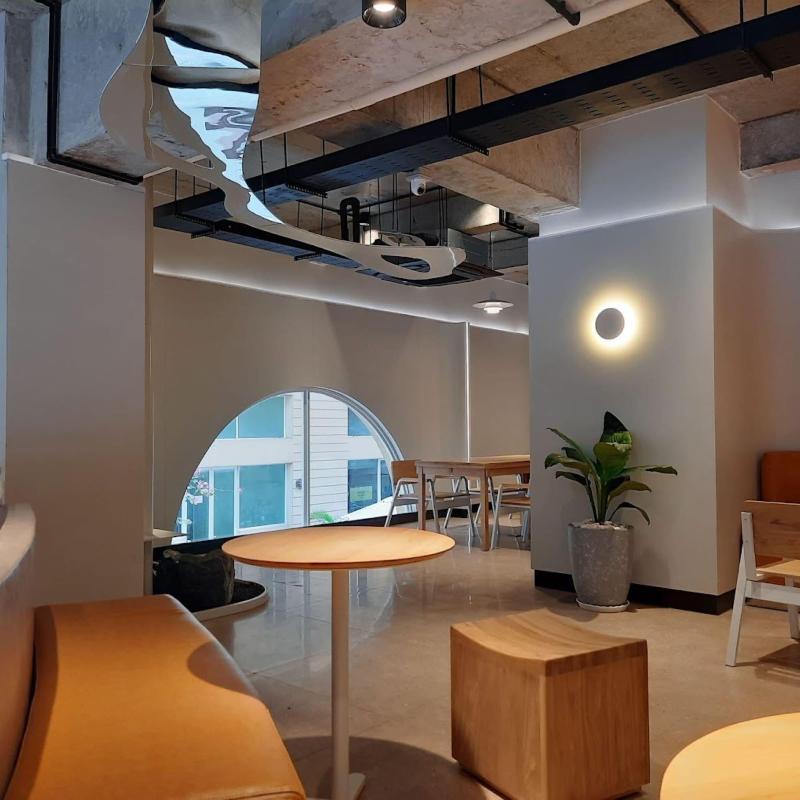 Try Residence The Elysa E Koh Pich image