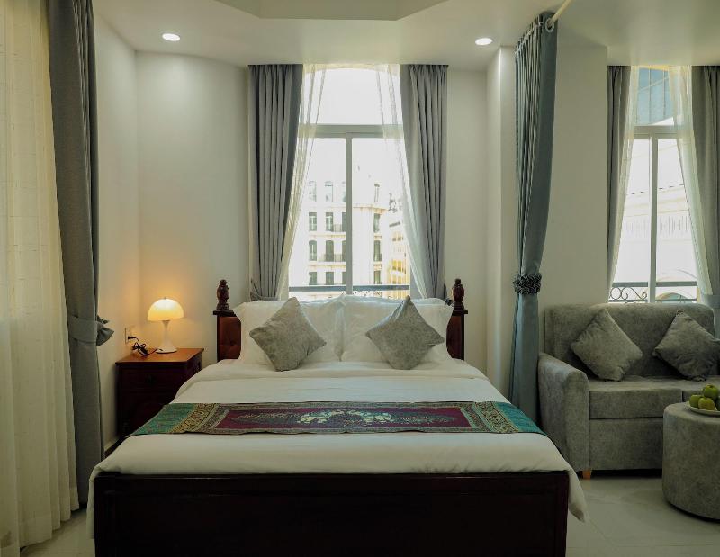 Try Residence The Elysa E Koh Pich image