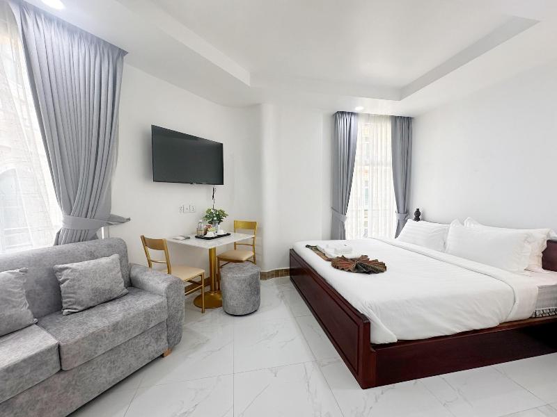 Try Residence The Elysa E Koh Pich image