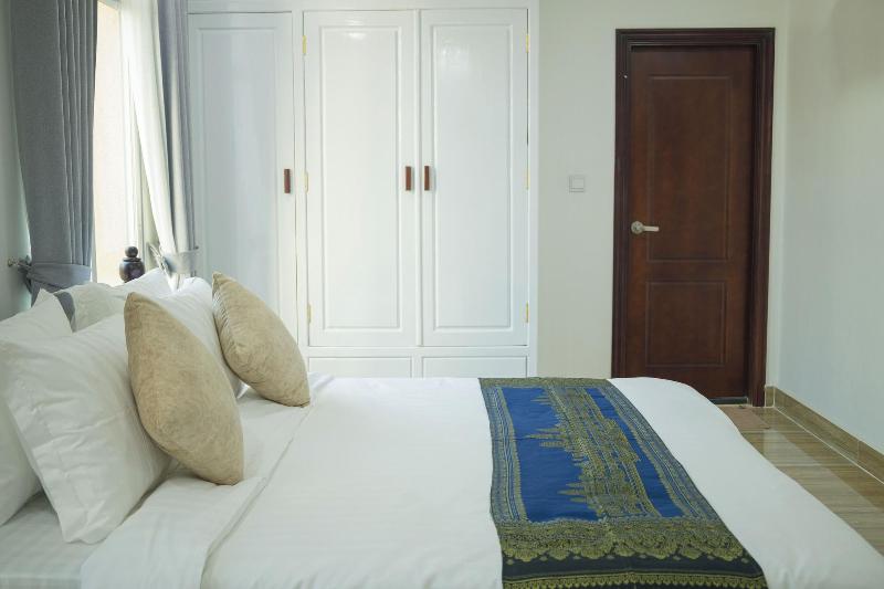 Try Residence The Elysa E Koh Pich image