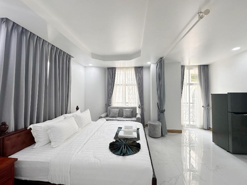 Try Residence The Elysa E Koh Pich image