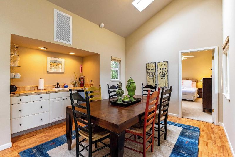 Sonoma Sunshine By Avantstay Countryside Views image
