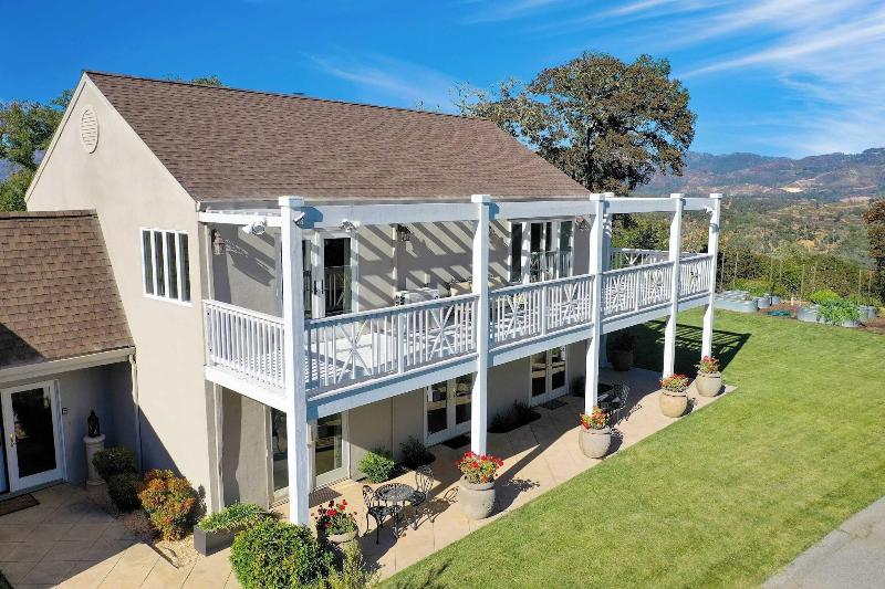 Sonoma Sunshine By Avantstay Countryside Views image