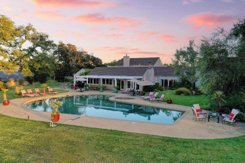 Sonoma Sunshine By Avantstay Countryside Views image