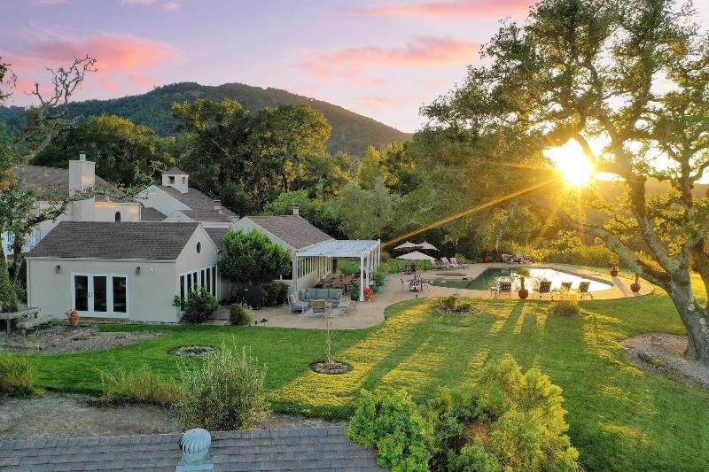 Sonoma Sunshine By Avantstay Countryside Views image
