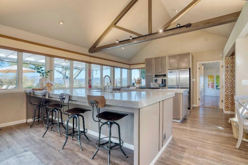 Sonoma Sunshine By Avantstay Countryside Views image