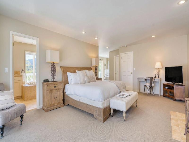 Sonoma Sunshine By Avantstay Countryside Views image