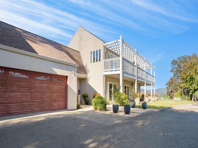 Sonoma Sunshine By Avantstay Countryside Views image