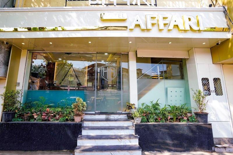Hotel Affari image