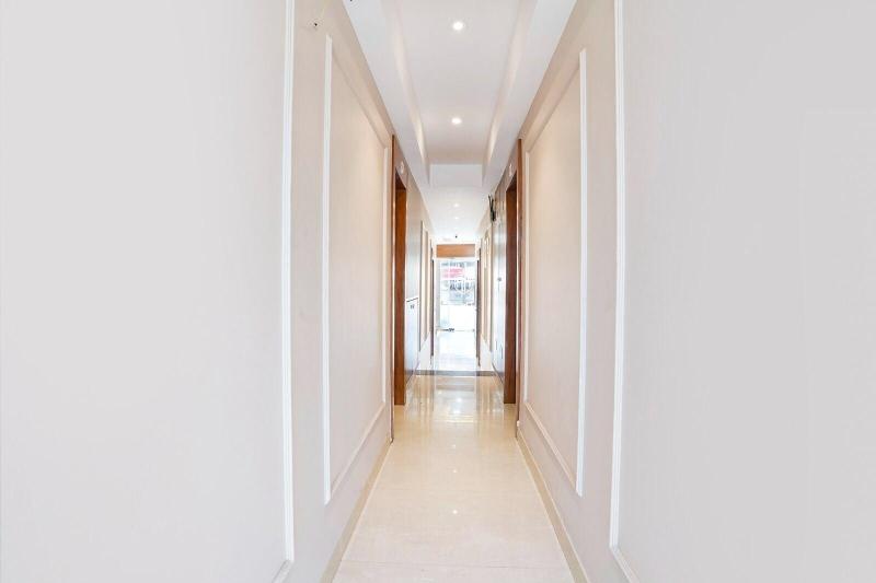 Hotel Affari image