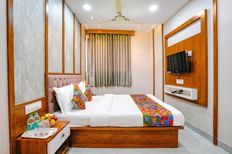 Hotel Affari image
