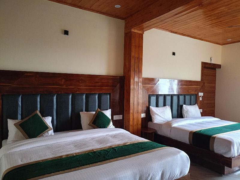 Hotel The Pine Villa Mussoorie image