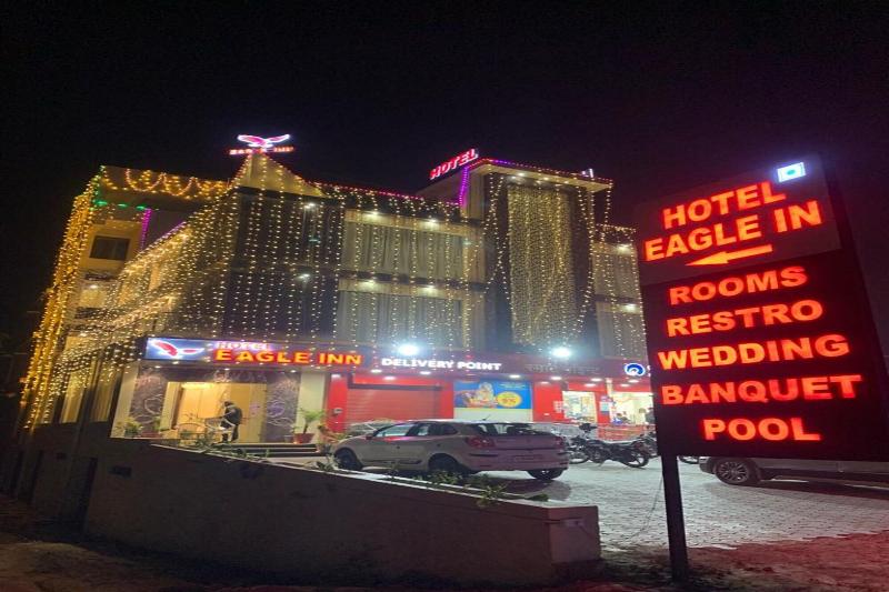 Hotel Eagle Inn image