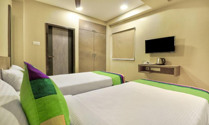 Treebo Sriz Cozy Seethamadhara image
