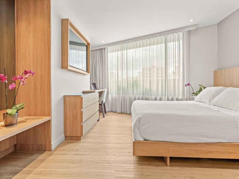 Nodo Hotel image